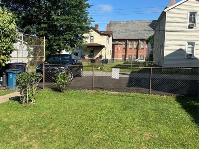 House for sale in Carnegie
