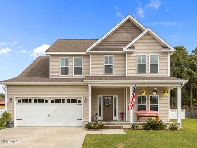 House for sale in Hubert, North Carolina