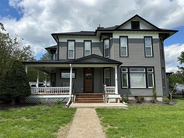 House for sale in Winterset, Iowa
