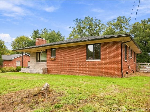 House for sale in Jeffersonville, Indiana