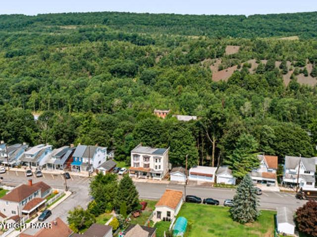 House for sale in Carbon, Pennsylvania