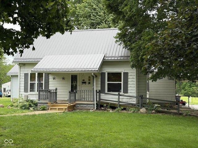 House for sale in Bloomingdale, Indiana
