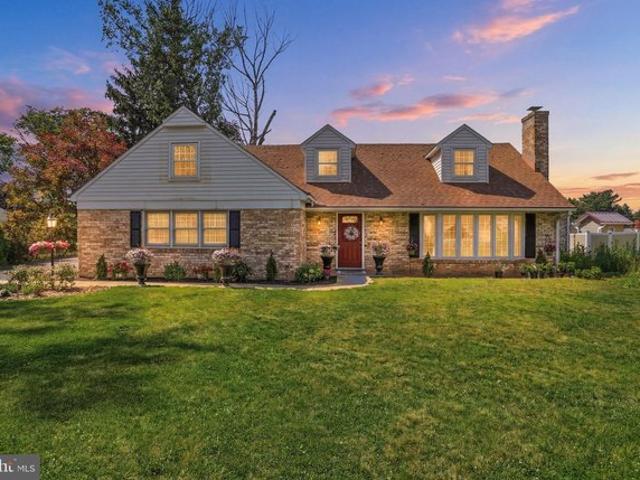 House for sale in Cumberland, Pennsylvania