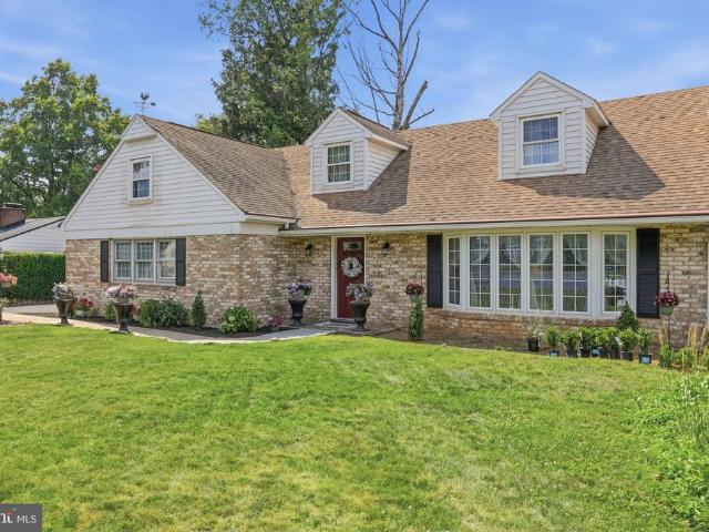 House for sale in Cumberland, Pennsylvania