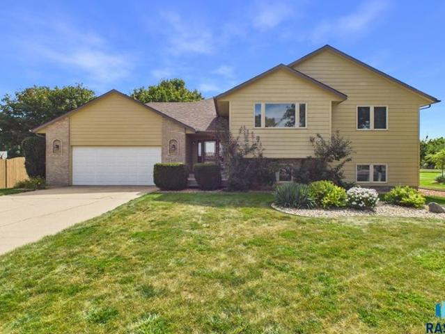 House for sale in Tea, South Dakota