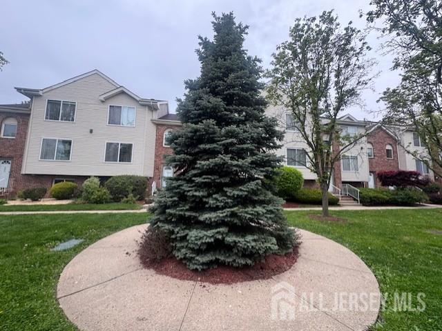 Townhouse for sale in Perth Amboy, New Jersey