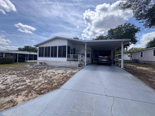 House for sale in Fruitland Park, Florida