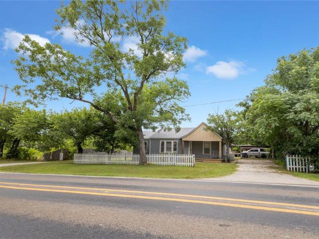 House for sale in Ellis, Texas