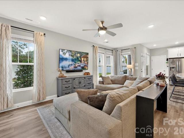 Townhouse for sale in Mecklenburg, North Carolina