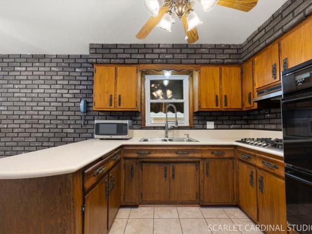 House for sale in South Addison, Villa Park