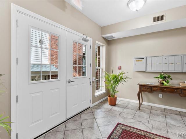 Townhouse for sale in Missouri
