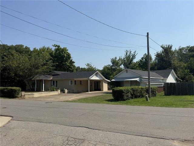 House for sale in Ark