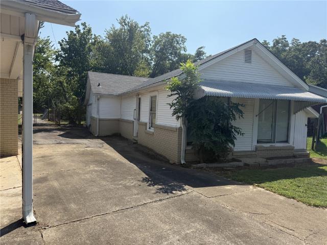 House for sale in Ark