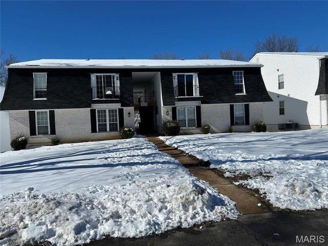 Condo for sale in Pacific, Missouri