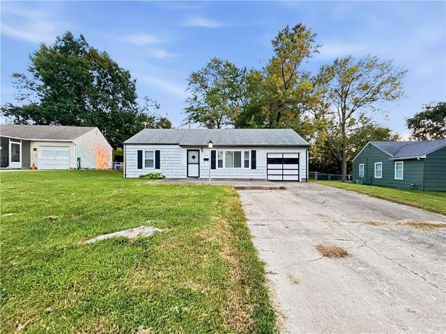 House for sale in Gladstone, Missouri