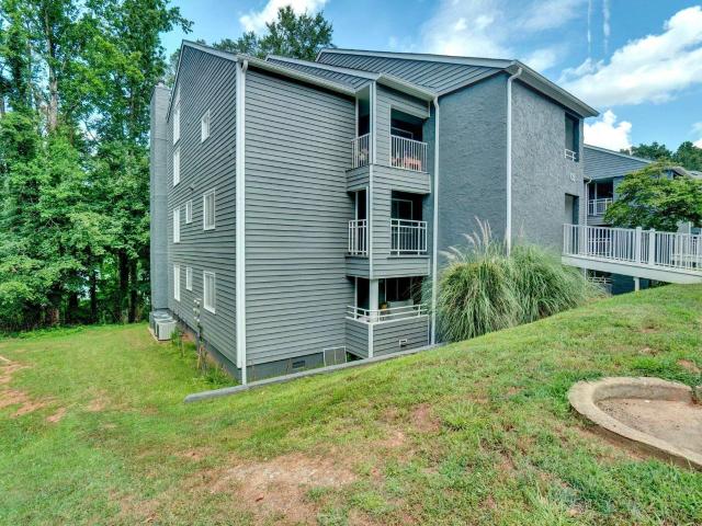 Condo for sale in Anderson