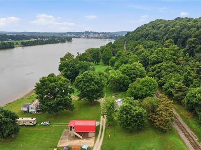 House for sale in Parkersburg, West Virginia
