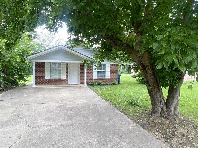 House for sale in Titus, Texas