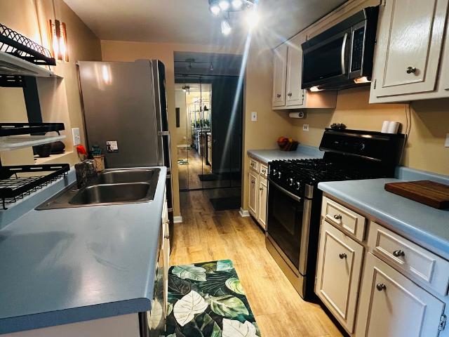 Condo for sale in Downers Grove, Illinois