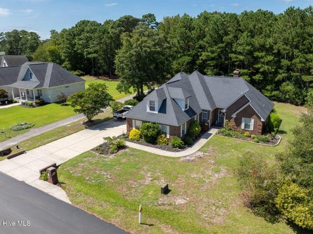 House for sale in Sneads Ferry, North Carolina