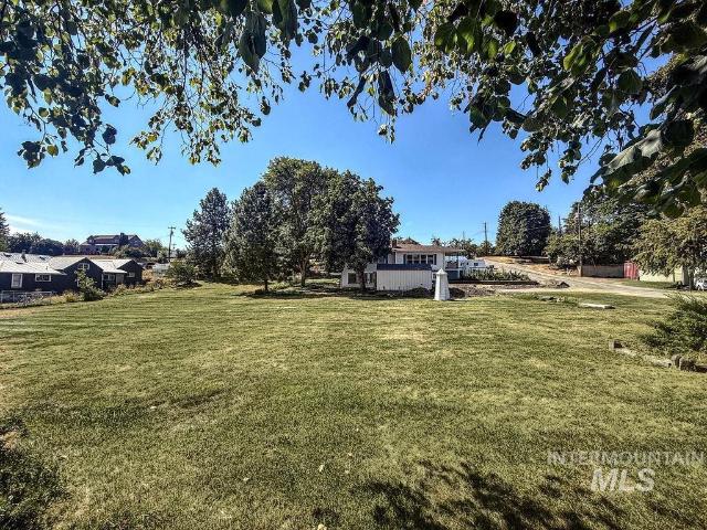 House for sale in Cottonwood, Idaho County