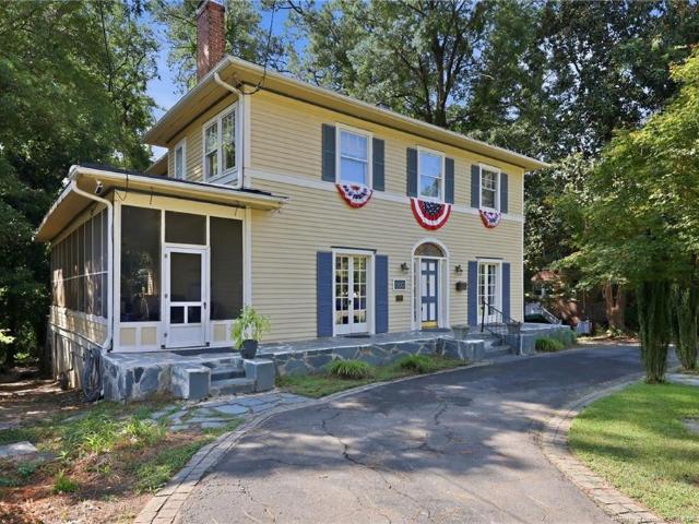 House for sale in Sanford, Lee County