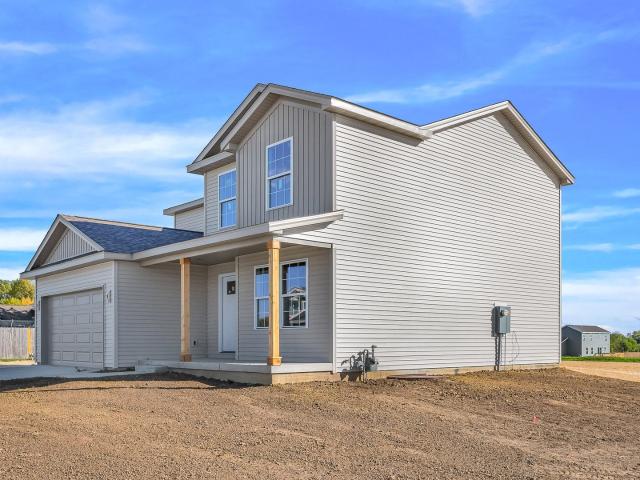 House for sale in Carlock, McLean County