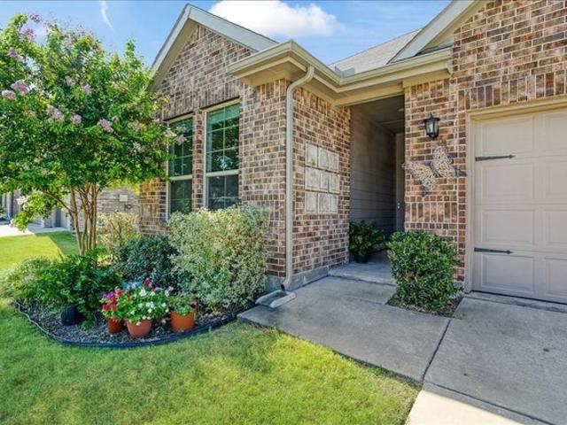 House for sale in Van Alstyne, Texas