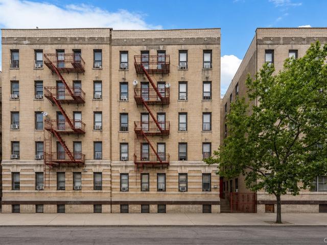 Commercial for sale in Arverne, New York