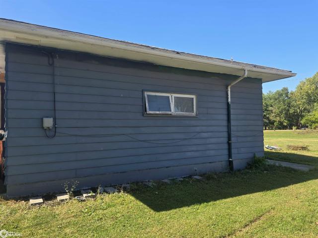 House for sale in Hedrick, Iowa