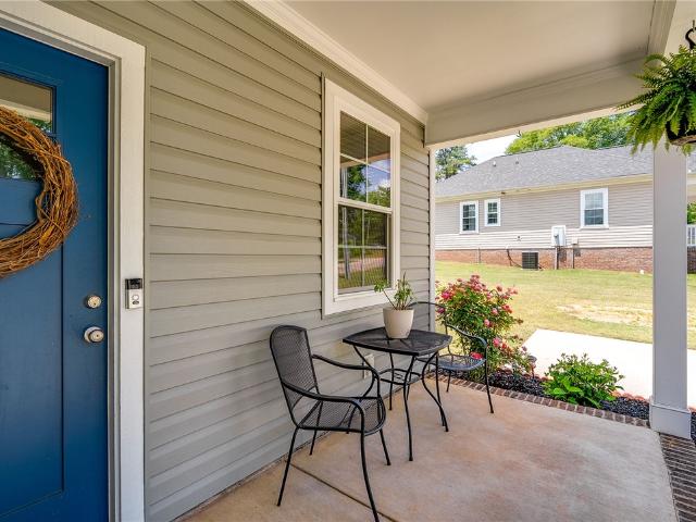 House for sale in Easley, South Carolina