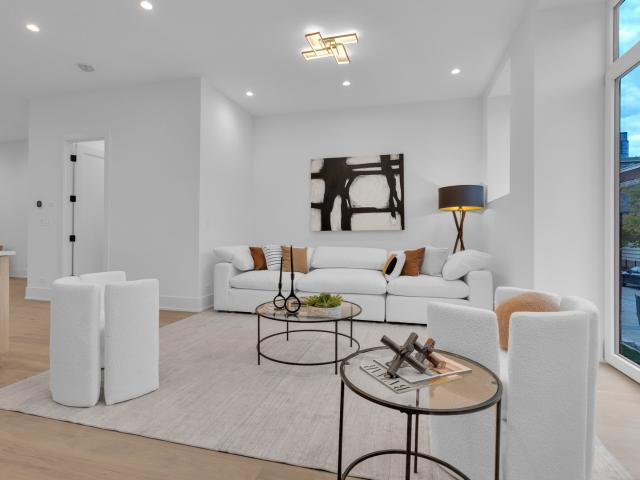 Condo for sale in River North, Chicago