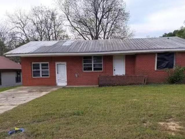 House for sale in Texarkana