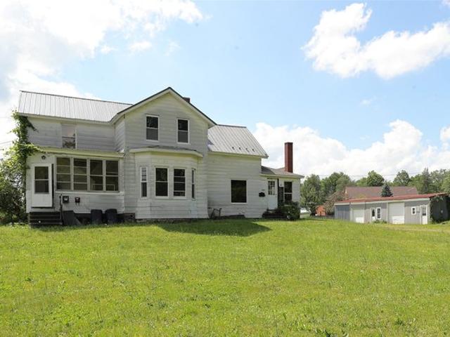 House for sale in Corry, Pennsylvania