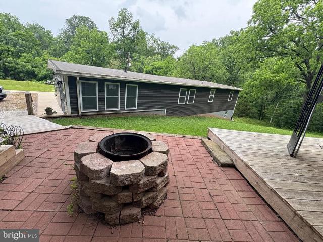 House for sale in Mount Wolf