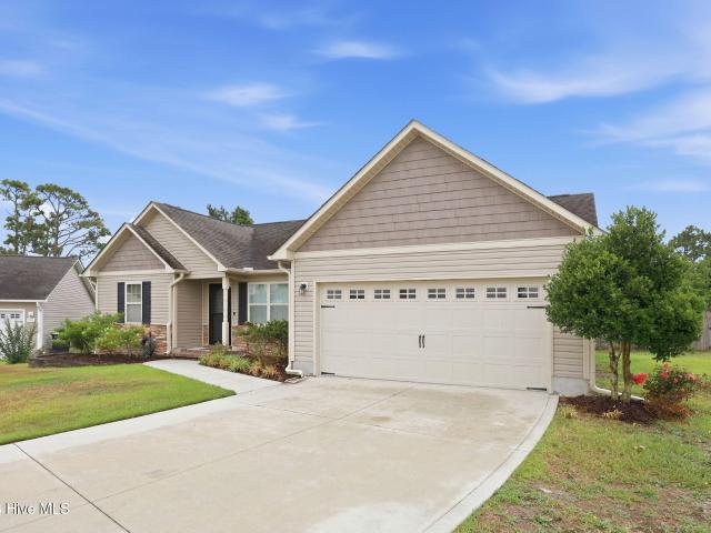 House for sale in Hubert, North Carolina