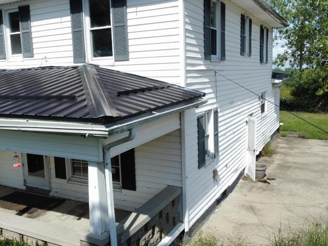 House for sale in Hallam, Owenton