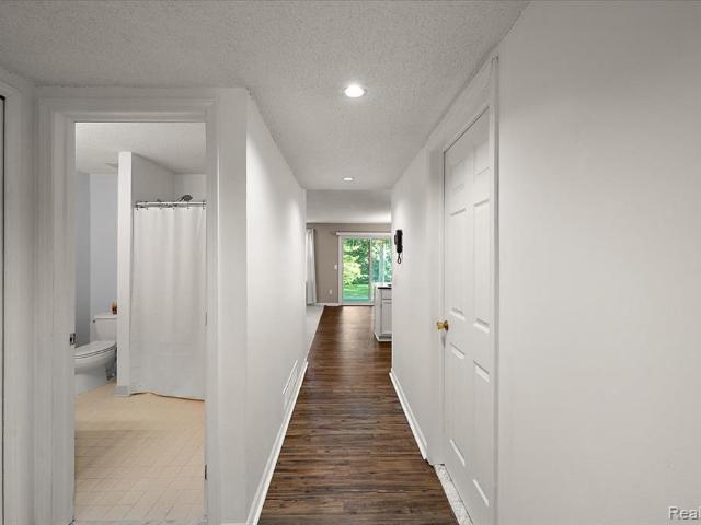 Condo for sale in Waterford, Michigan