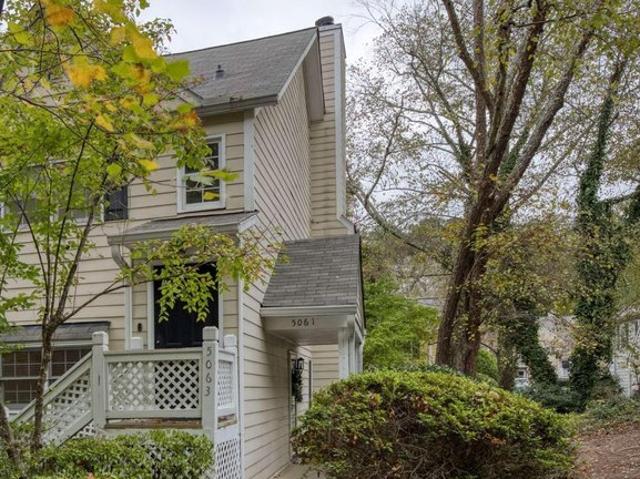 Condo for sale in Alpharetta, Georgia