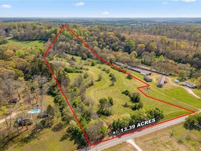 Condo for rent in Commerce, Georgia