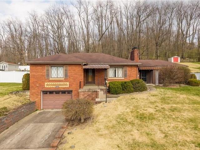 House for sale in Finleyville, Pennsylvania