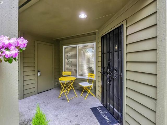 Condo for sale in Oregonia