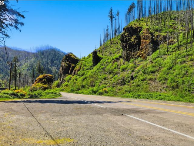 Commercial for sale in Oregonia