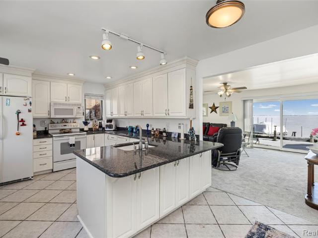 Condo for sale in Fair Haven, Michigan