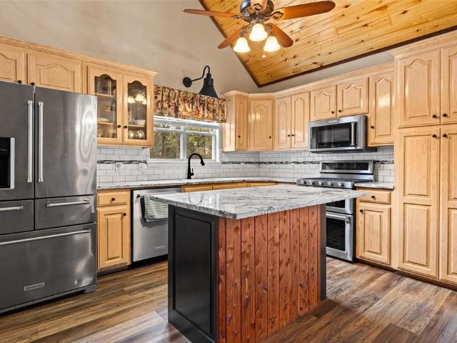 House for sale in Gilchrist, Texas