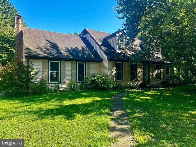 House for sale in Spring Grove, Pennsylvania