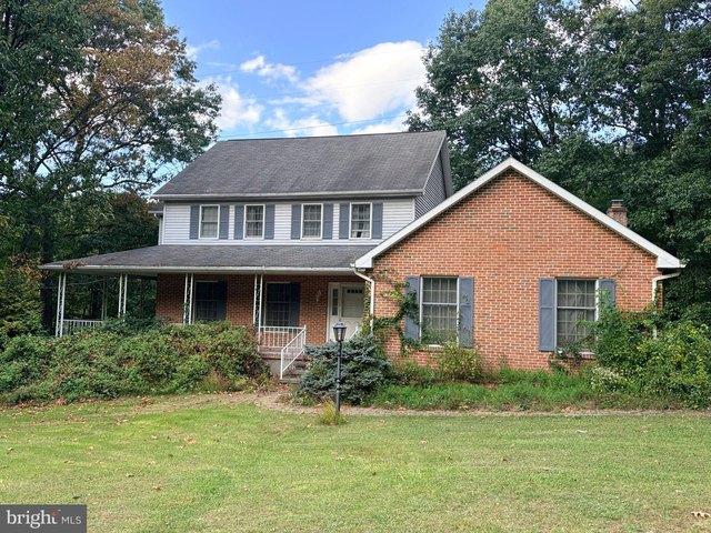 House for sale in Mohnton, Berks County