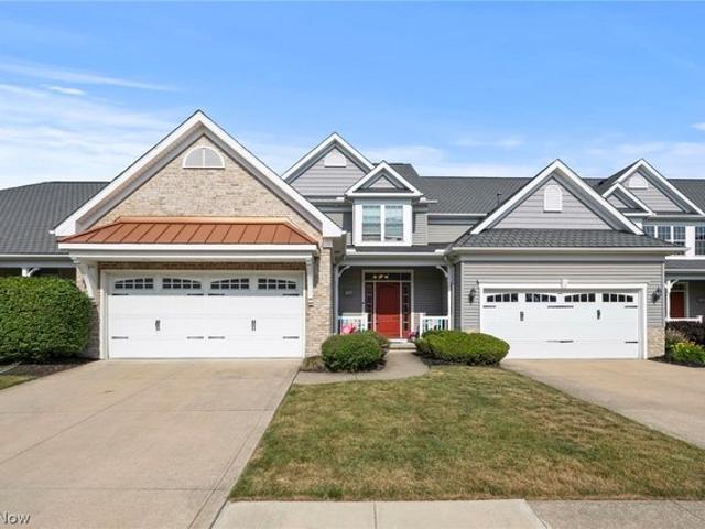 Condo for sale in Willoughby, Ohio