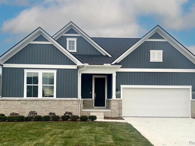 Condo for sale in Macomb, Michigan