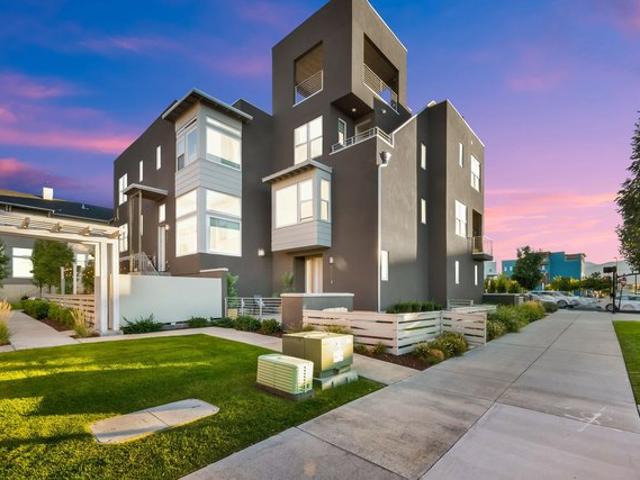 Townhouse for sale in South Jordan, Utah